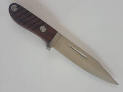 Trench fighting knife